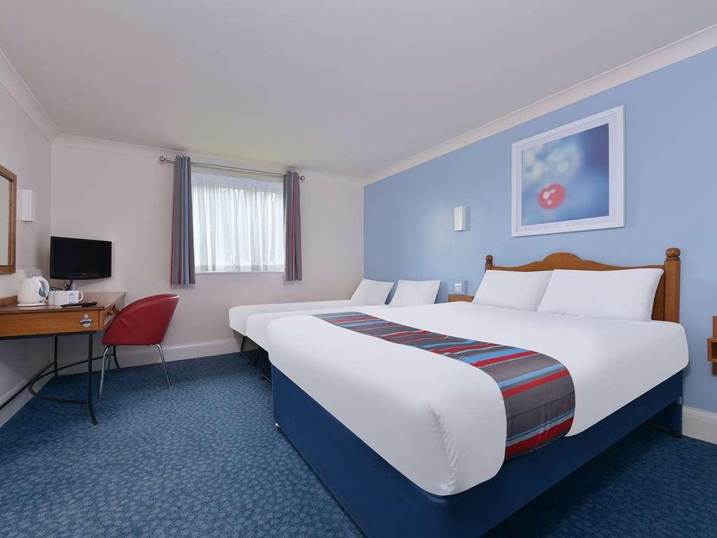 Travelodge Bournemouth Cooper Dean Ruang foto