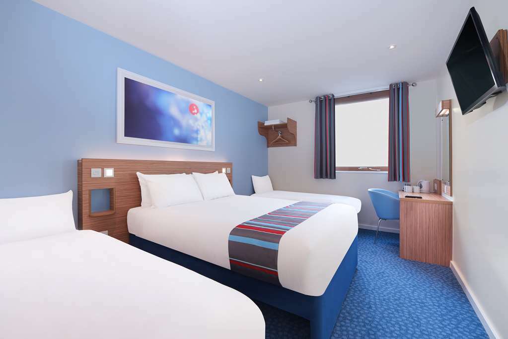 Travelodge Bournemouth Cooper Dean Ruang foto